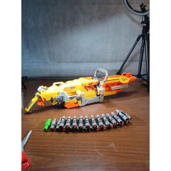 NERF VULCAN EBF-25 GUN /BELT/DARTS WORKING CONDITION - Picture 4 of 7
